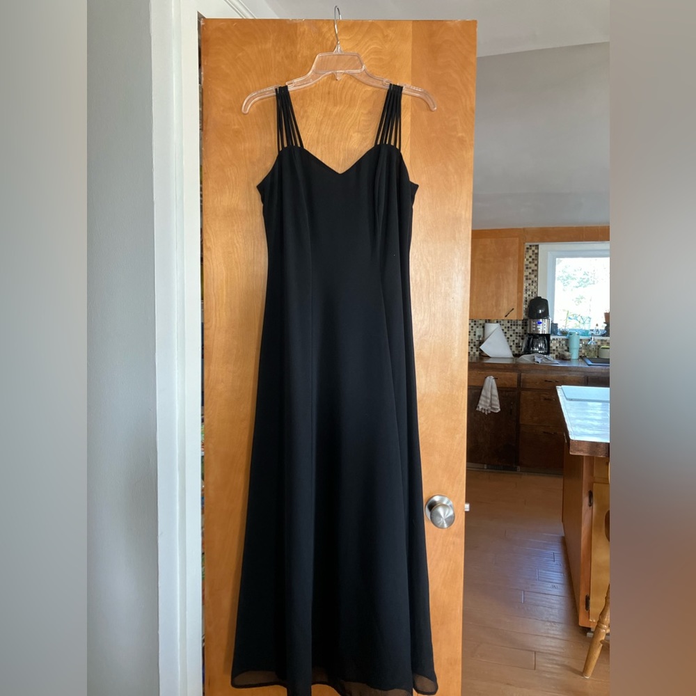 Black dress formal wear
